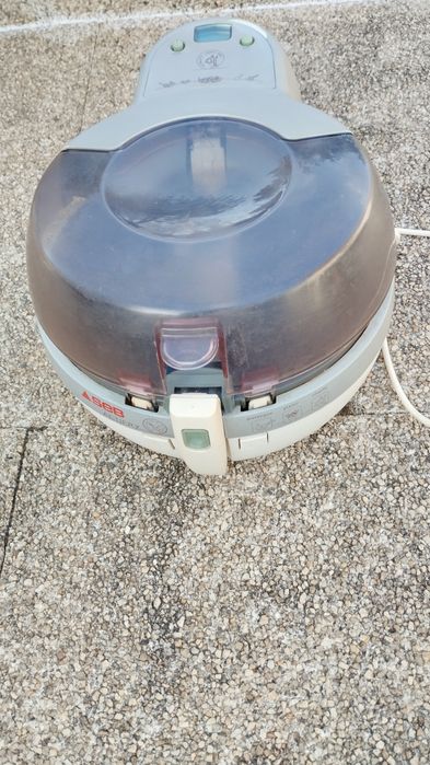 Airfryer frita sem óleo