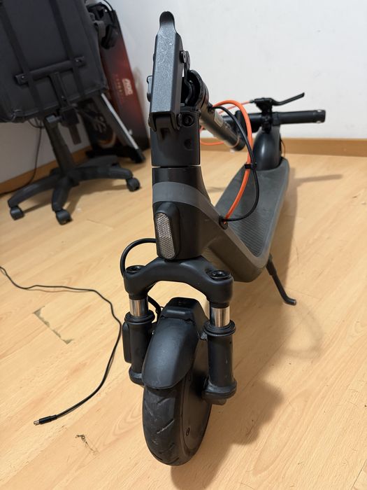 Aceito proposta !Trotinete Elétrica Ninebot(Segway) 25 km/h  Ano 2024