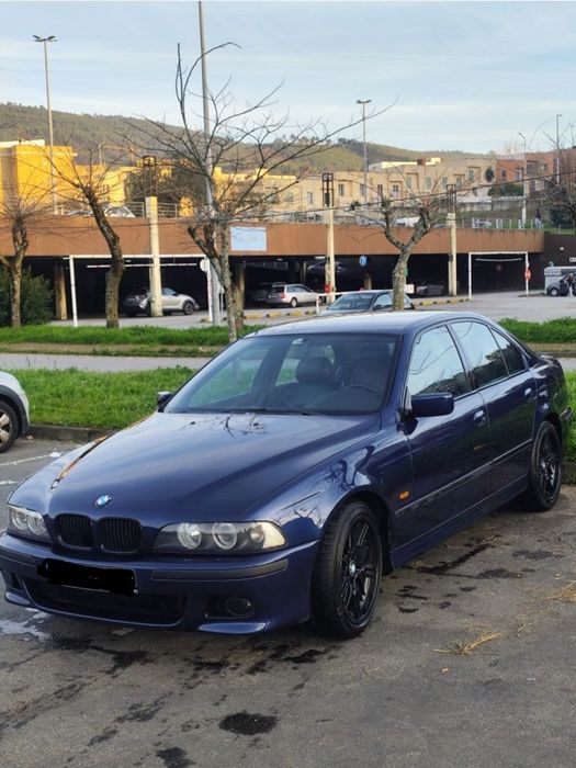 BMW 530d with 6-speed manual transmission (read description)