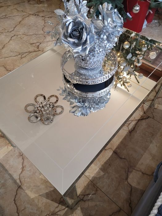 Lustrzany stolik kawowy Glamour