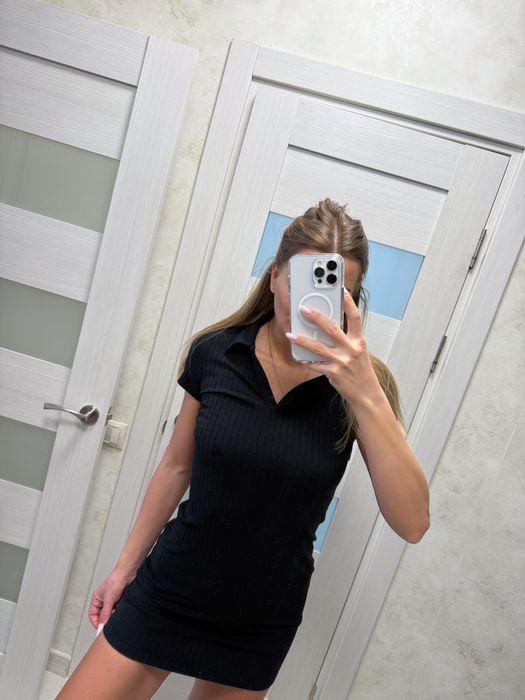 Маленькое черное платье