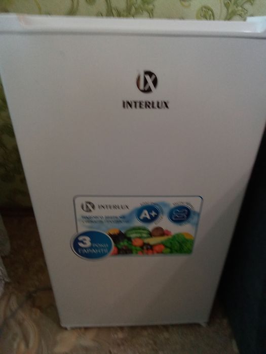 Продам холодильник IINTERLUX придбаний 24.06.24року гарантія 3роки