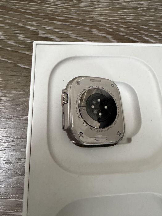 Apple Watch Ultra 01