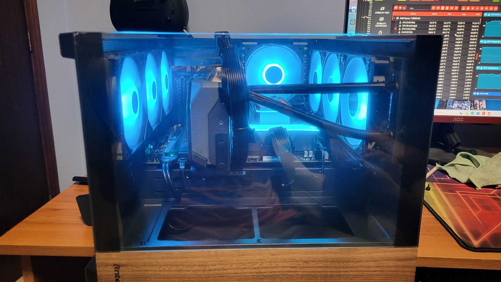 PC GAMING | Ryzen 7 9800X3D + RTX 5070 Gaming OC