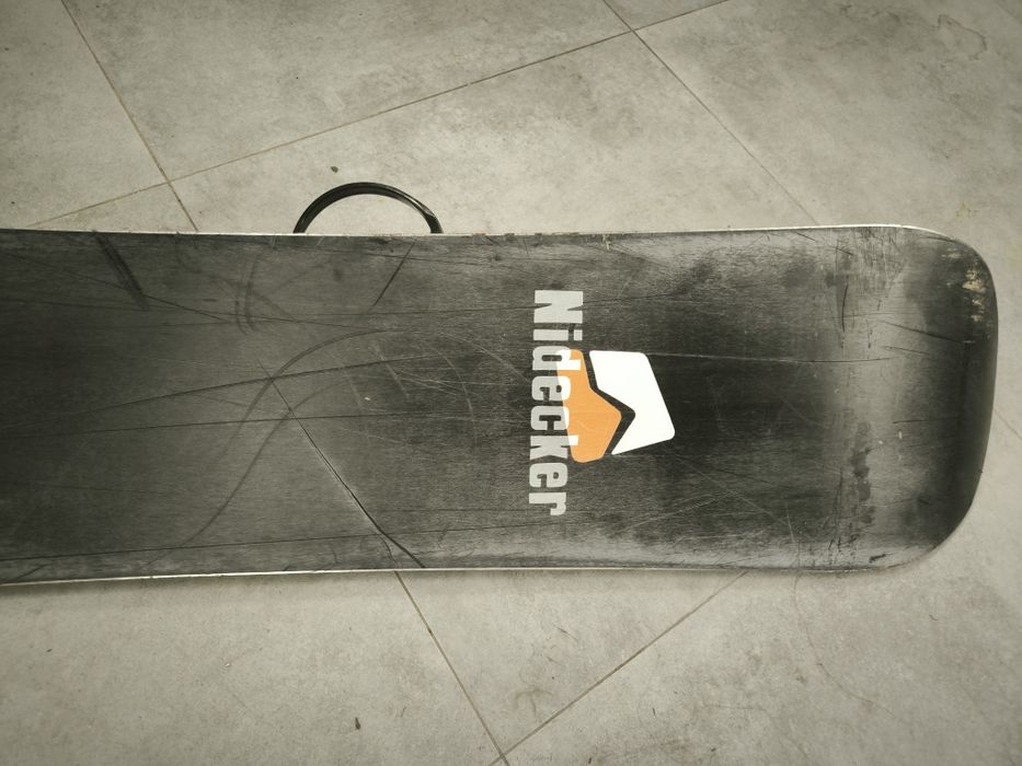 Deska snowboardowa Nidecker 153cm