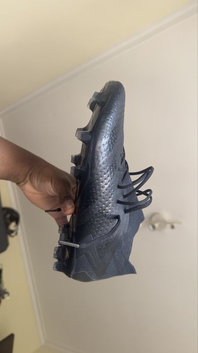Chuteira Predator Accuracy.1 FG Preta
