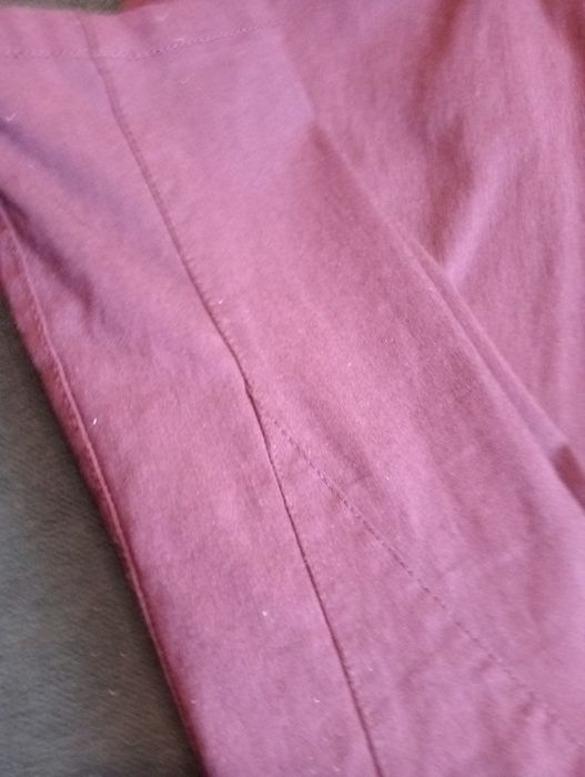 Spodnie burgundowe KappAhl 38