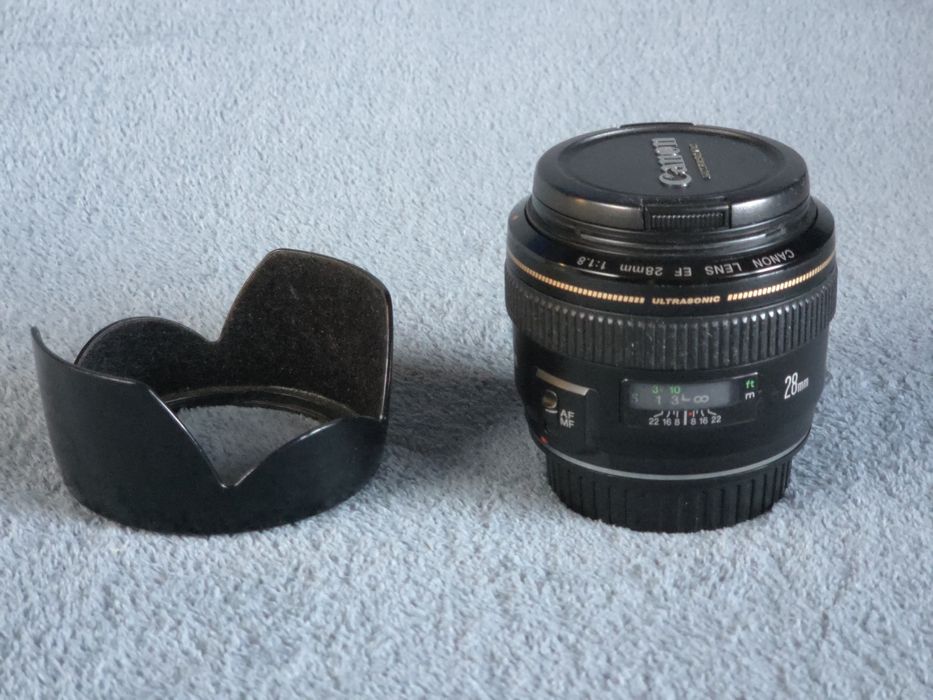 Canon EF 28 mm f/1.8 USM