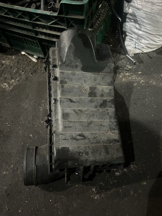 Продам корпус фільтра воздушного
