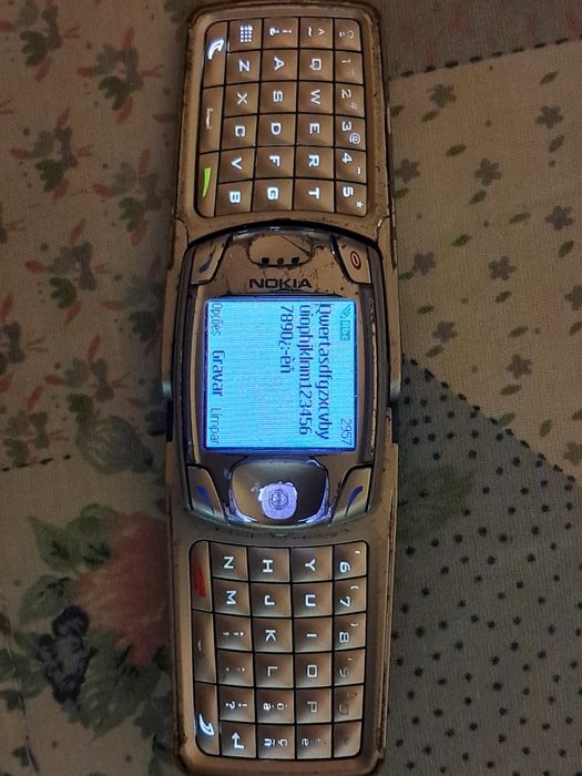Nokia 6822 funcional