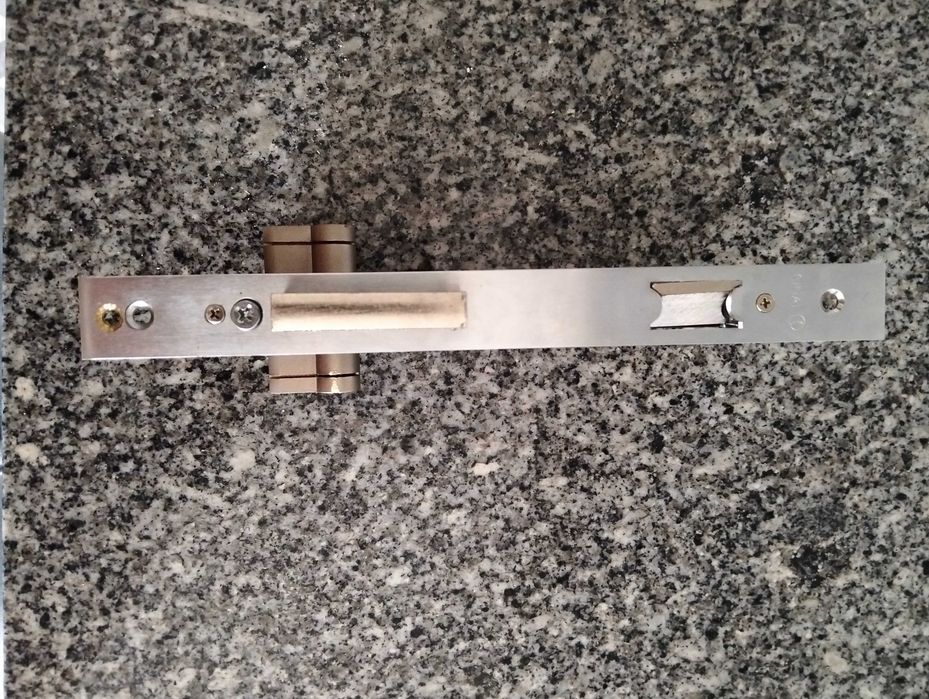 Fechadura Porta com cilindro e 5 chaves