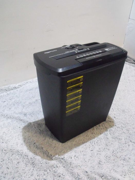 Amazon Niszczarka do dokumentów papieru CD, 7-8 arkuszy, czarna