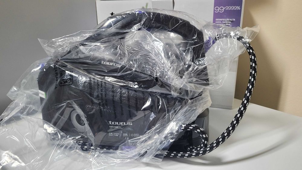 Ferro de Engomar c/ Caldeira – Taurus Sliding Pro 3000 Non Stop (NOVO)