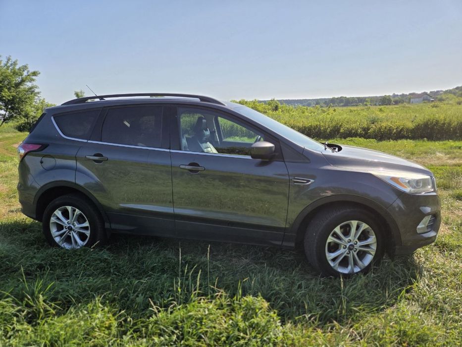 Ford Escape 2018 VIN 1FMCU0HD3JUD23439 фото оголошення 3 з 8