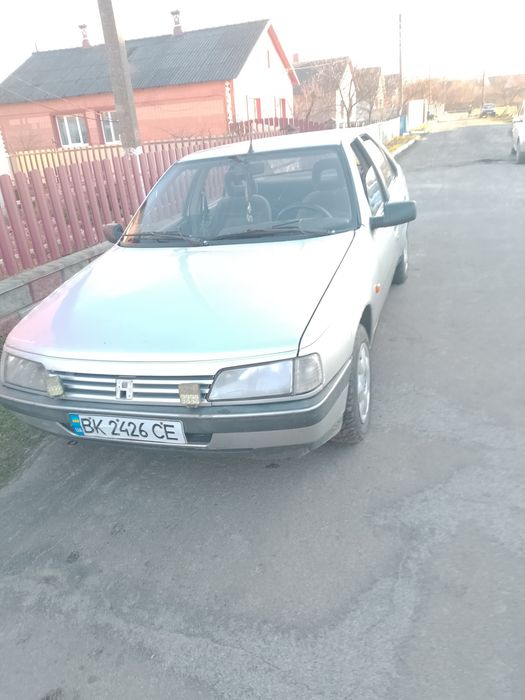 Продам Пежо в нормальному стані