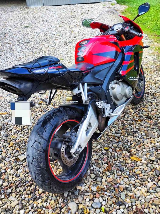 Honda  Cbr  600 rr