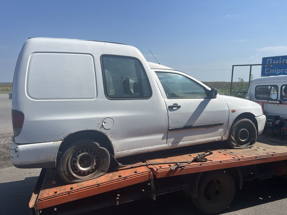 Volkswagen Caddy продам мотор 1.9