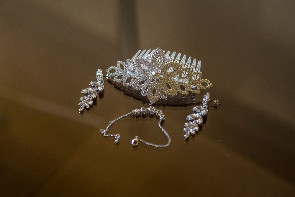 Grzebyk ślubny, ozdoba do welonu