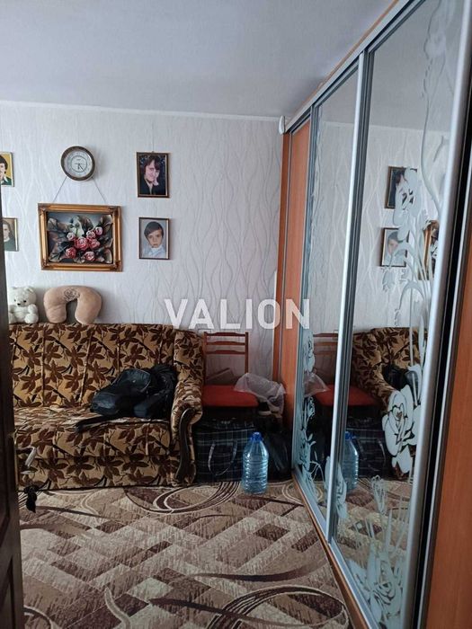 Продаж 2 к.квартири  пр-кт Голосіївський 17б, метро Деміївська