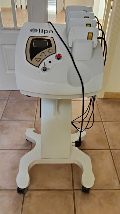 Máquina estética em perfeito funcionamento