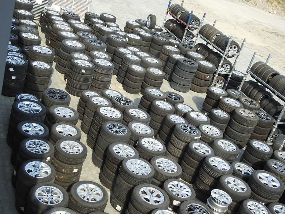 4x Alufelgi 5x114,3 17'' 7J ET35 RONAL 21r NISSAN RENAULT +TPMS DEMO