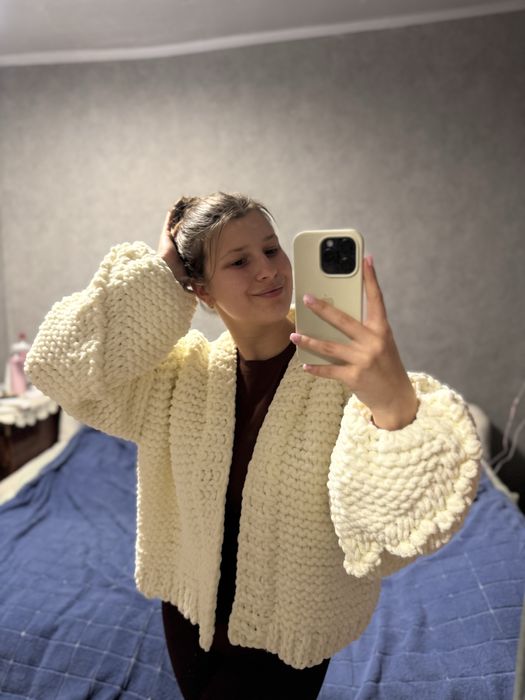 Плюшевий кардиган ручної роботи