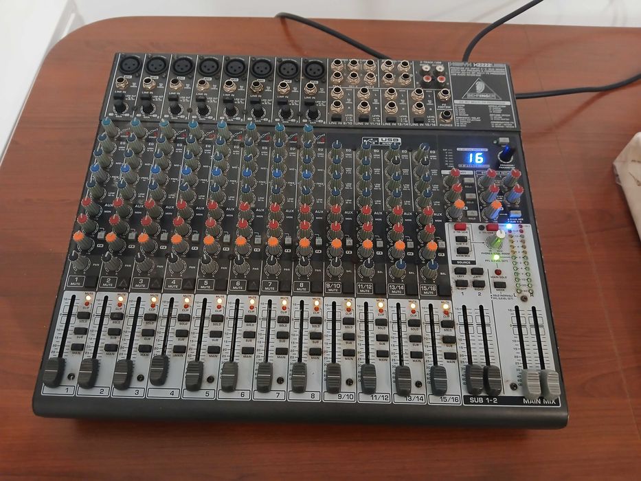 Behringer henyh 2222 USB mikser audio dsp tanio