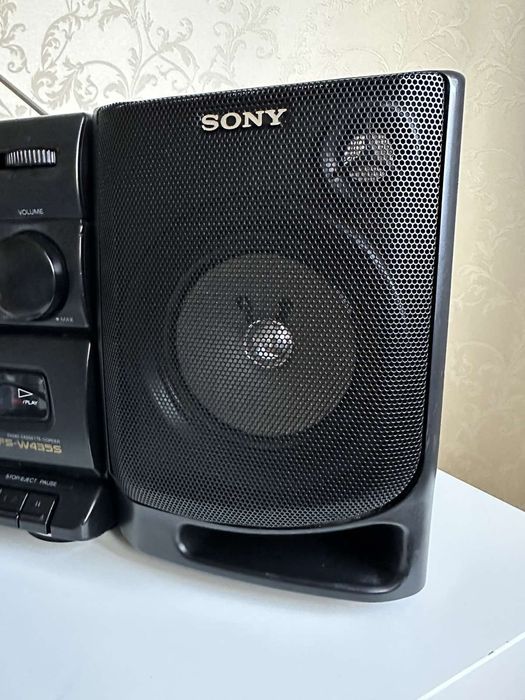 Касетна магнітола Sony CFS-435W 95рік. Бумбокс!