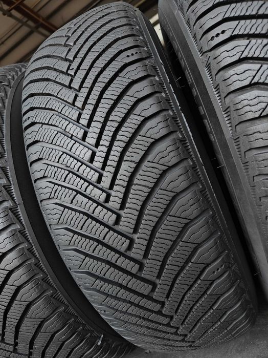 R15 195 65 шини зимові 24р Michelin Alpin 7 преміум клас