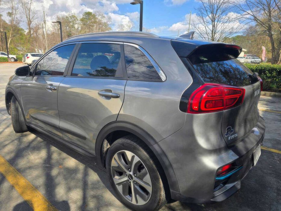 Kia Niro EV EX Premium      2022