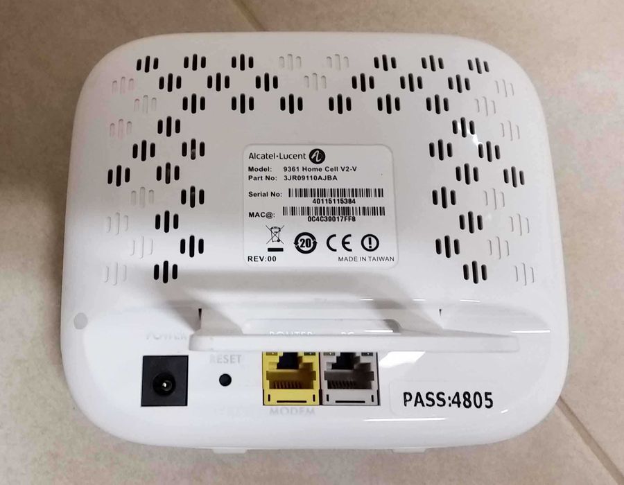 Modem (Alcatel, Thomson, PT, Sitecom)64729406768257121