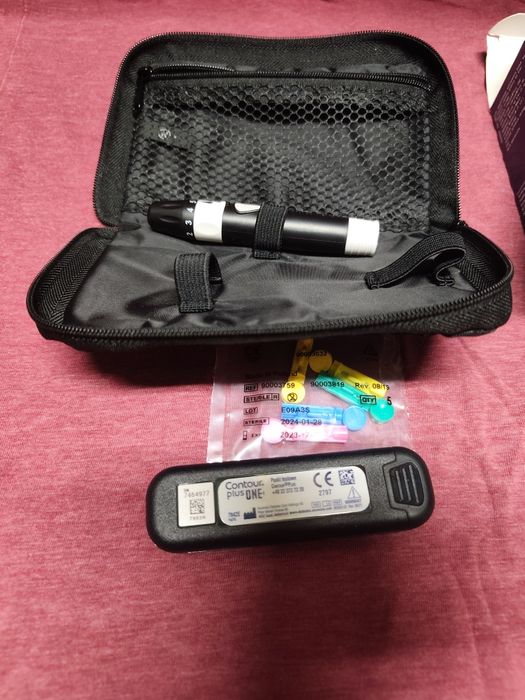 Glukometr Contour  plus ONE