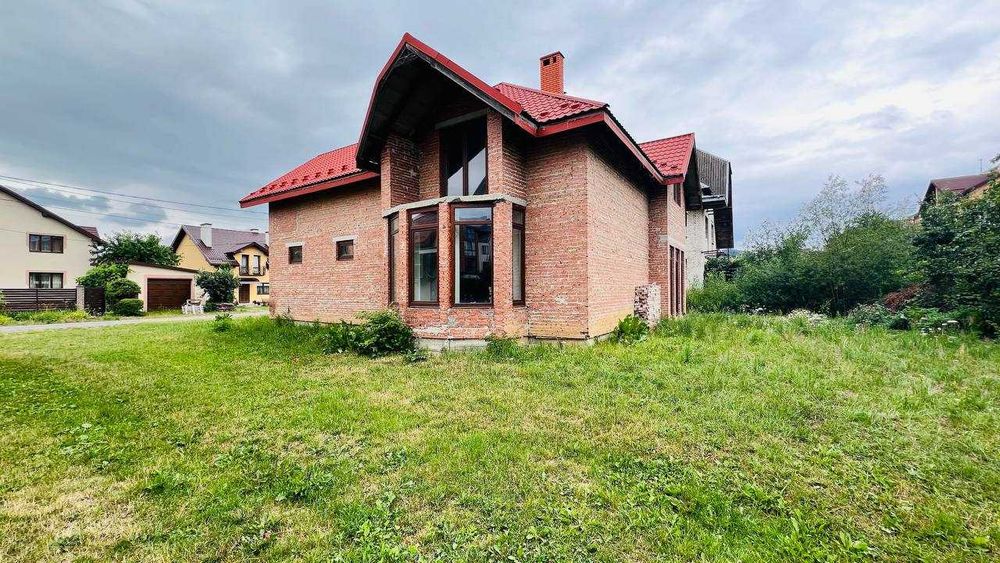 Продаж окремостоячого будинку у Винниках по вул. Богдана Лепкого