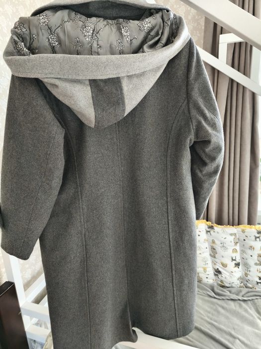 Шерстяне пальто, стан нового