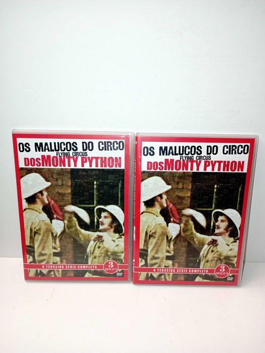 Os Malucos do Corco dos Monty Python - 3ª série completa