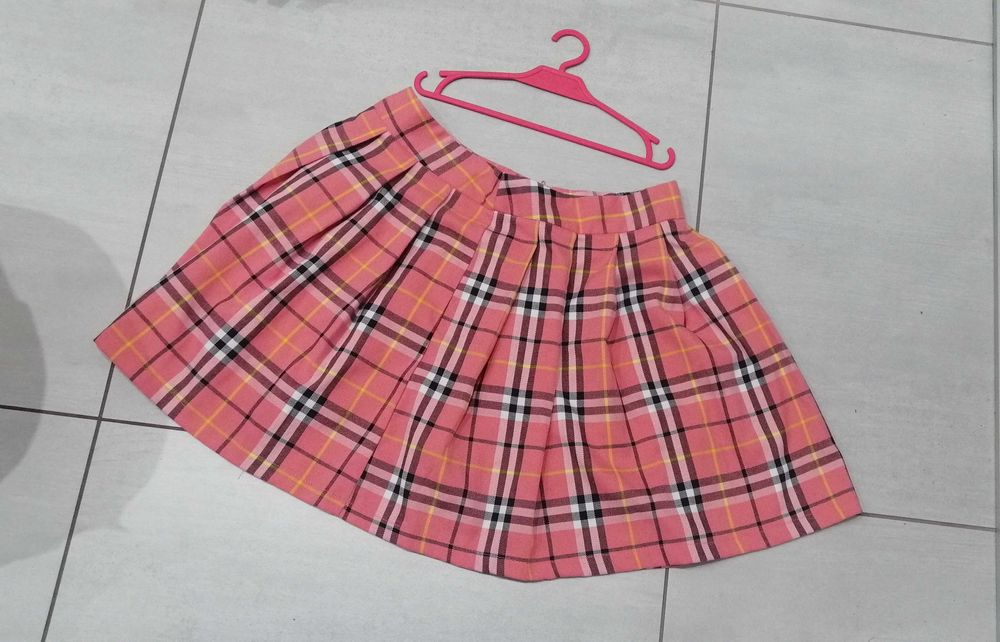 Spódniczka w kratę r. L