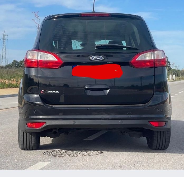 Carrinha Ford Grand C-Max