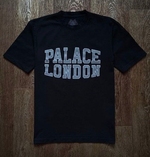Черная мужская футболка свитшот худи Palace London размер S