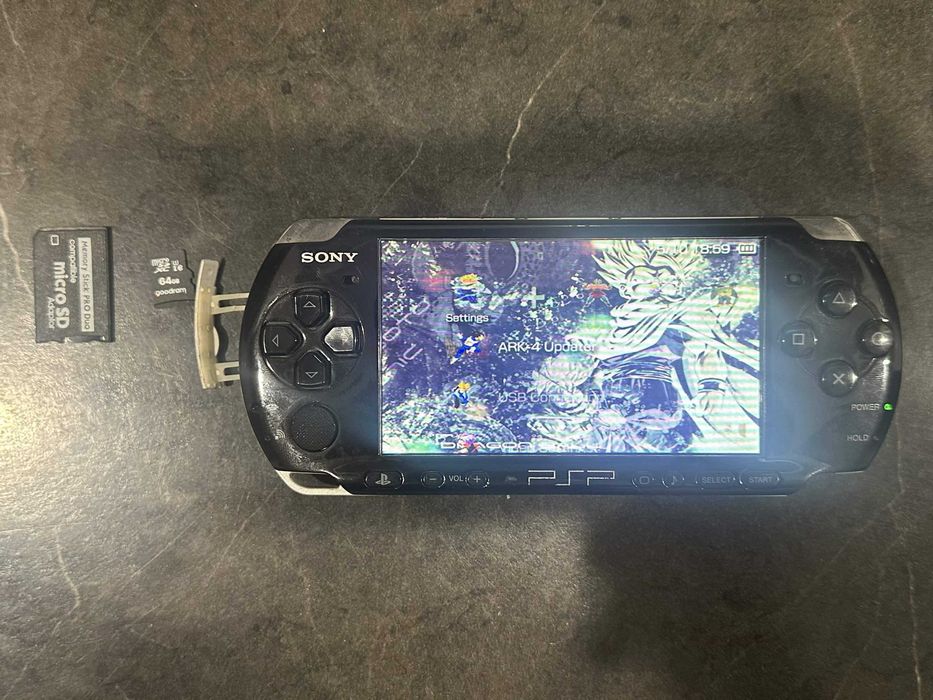 PSP 3004 + karta pamięci + gry + kabel GRATIS