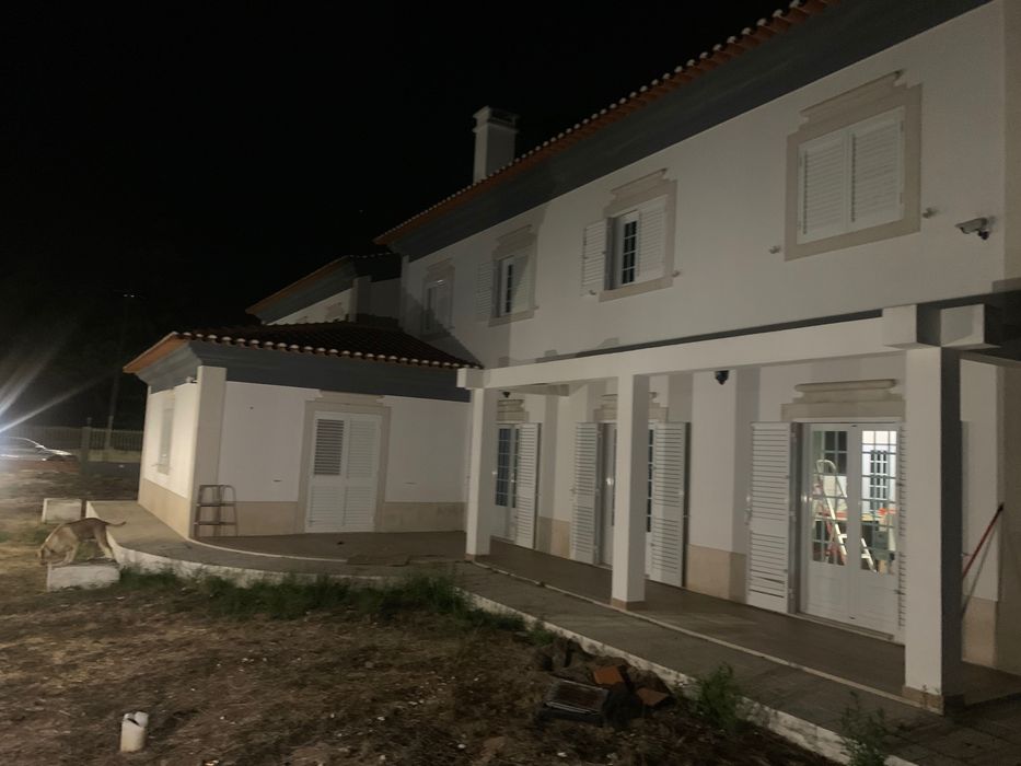 Moradia verdizela como nova AUTORIZAÇÃO PARA LAR de IDOSOS e hotel
