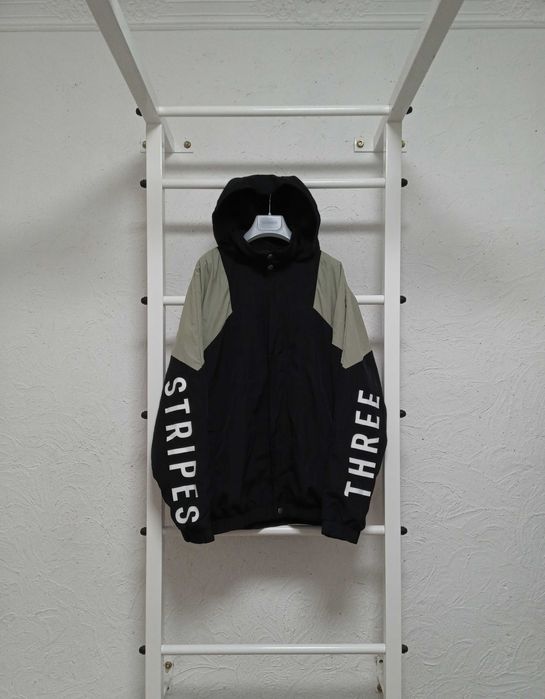 Ветровка adidas must haves S размер