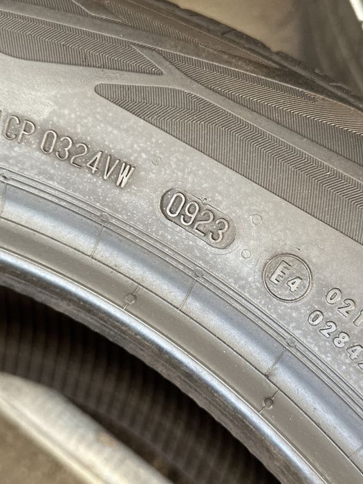 Opony letnie Continental 235/50r19