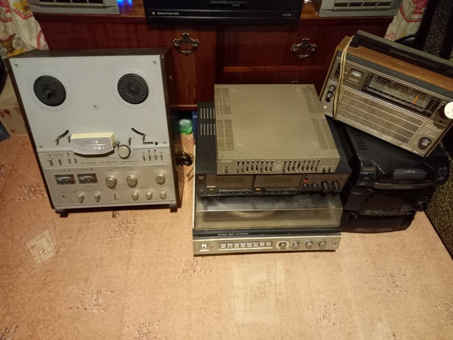 Продам аудиотехнику ссср САМОВЫВОЗ
