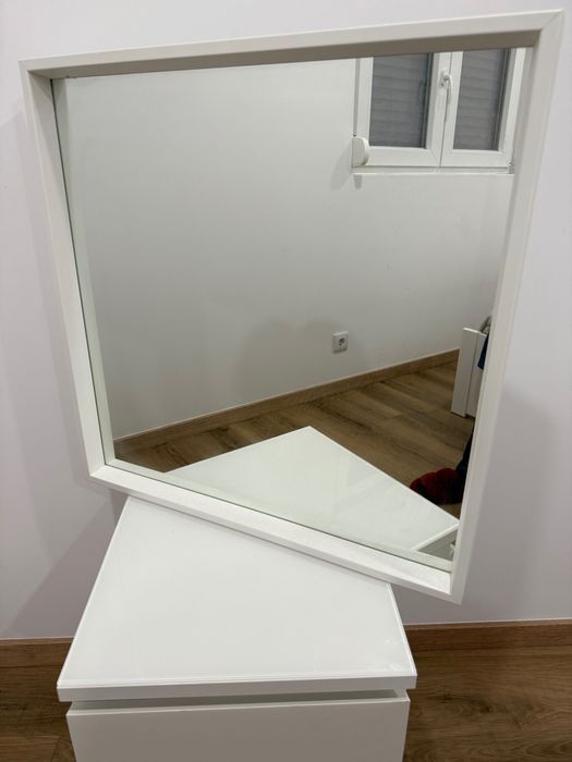 Nissendal Espelho 65x65