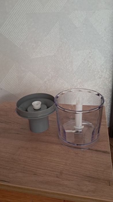 Блендер Grunhelm EBS-800SG