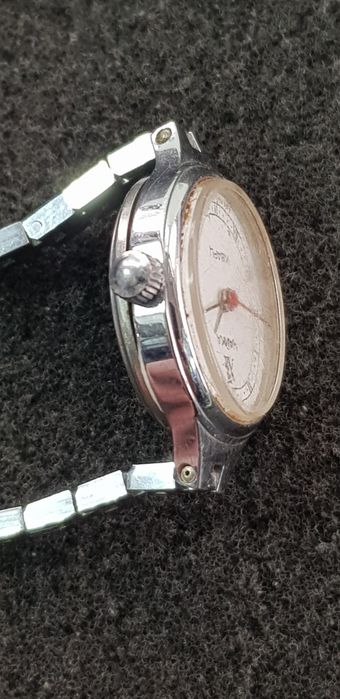 Годинник Чайка кварц "449159"