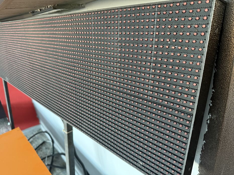 Бегущая строка Led 192х32 см красная, уличная  Елктронне лед табло