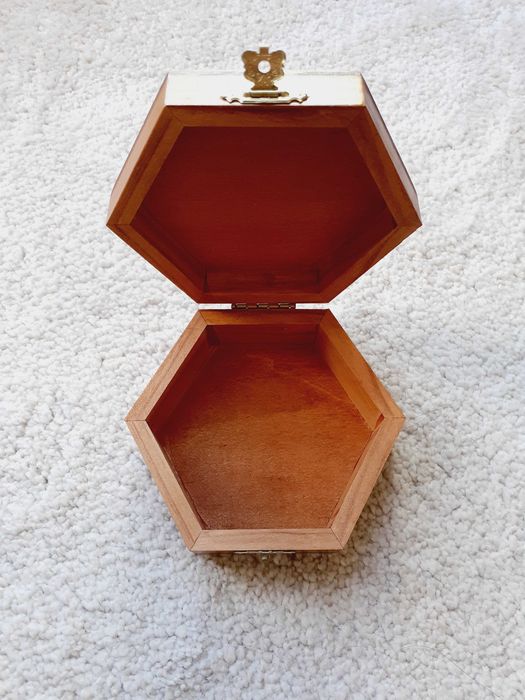 Caixa de madeira "Filha"