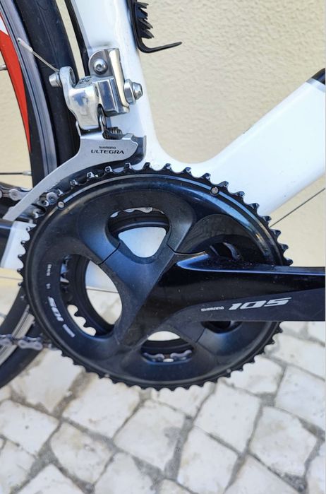 Bicicleta carbono 2021 Kuota Factor 2