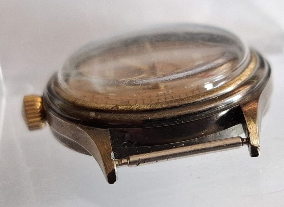 Stary zegarek mechaniczny kolekcjonerski uszkodzony Eton